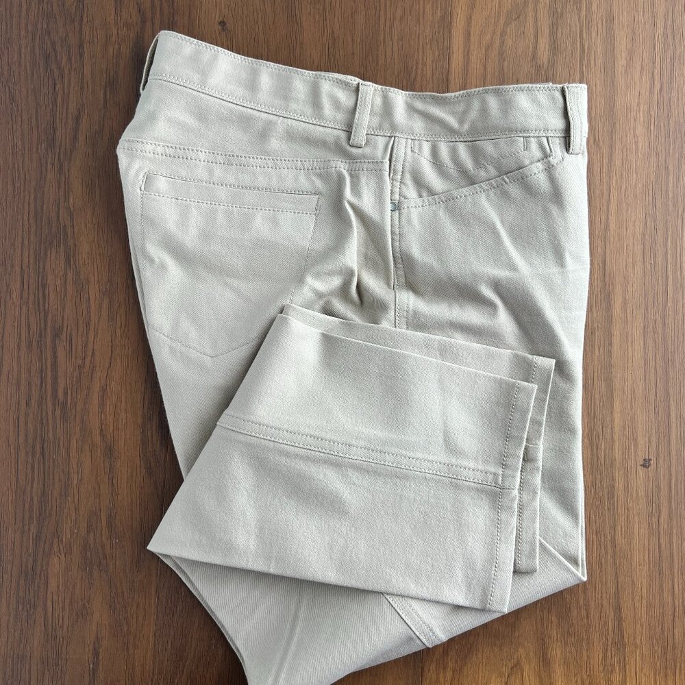 Tan So Slimming Jegging Capris by Chico's
